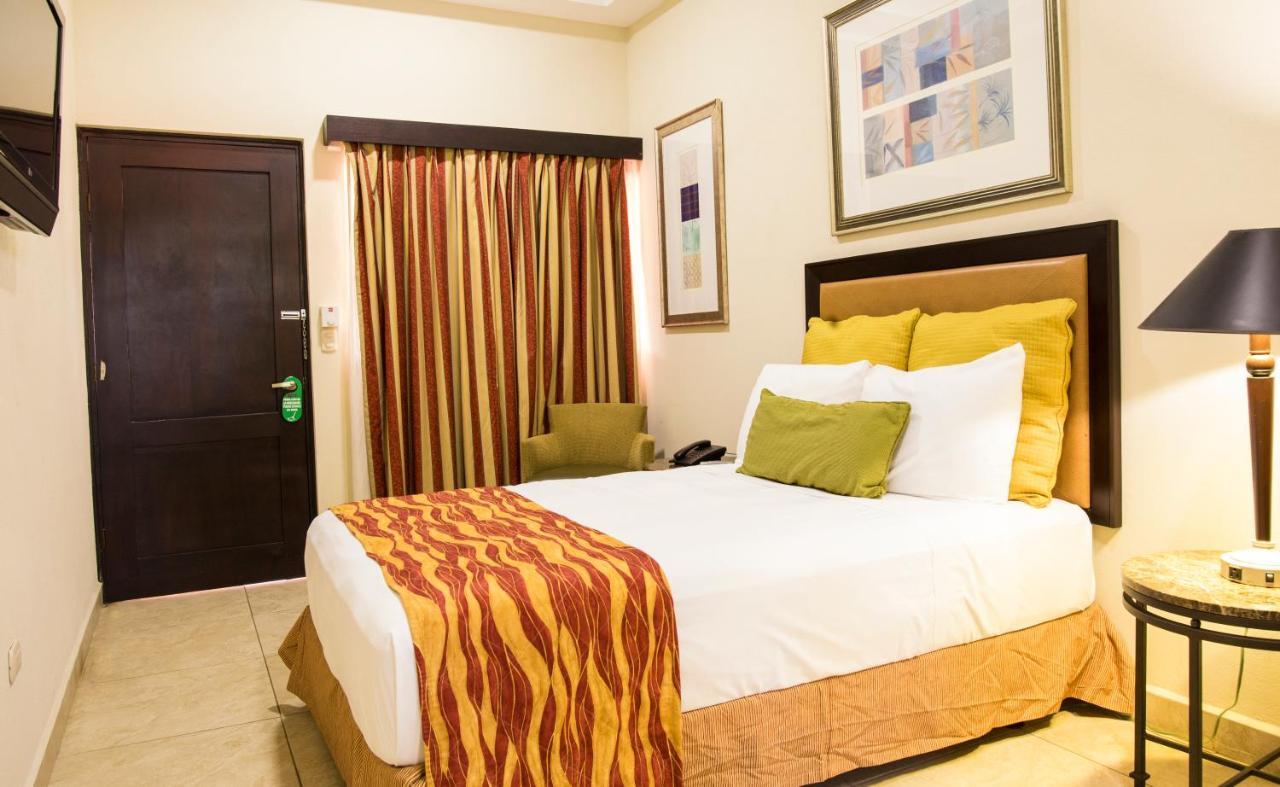 Hotel El Viejo Inn 奇南德加 外观 照片